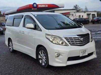 Begagnad Toyota Alphard 2009 Vit Minibuss