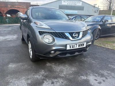 Used Nissan Juke N-Connecta 110 HP (80 kW) 2017 Grey SUV