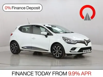 Used Renault Clio Play 75 HP (55 kW) 2018 White Hatchback