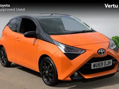 Used Toyota Aygo X-cite 72 HP (52 kW) 2019 Hatchback