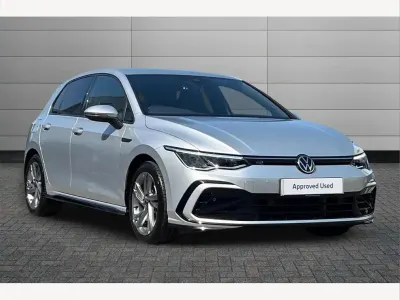 Used VW Golf VIII R-line 150 HP (110 kW) 2023 Silver Hatchback