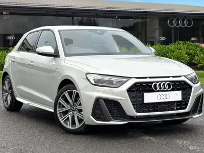 Novo Audi A1 Sportback S-Line 2026 Prateado Citadino