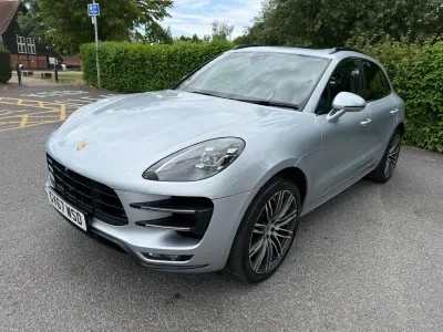 Used Porsche Macan Turbo Performance Package 400 HP (294 kW) 2017 Silver SUV