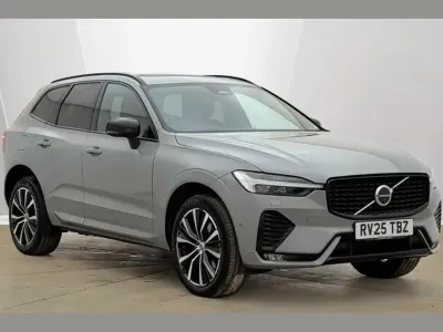 Begagnad Volvo XC60 Ultra 247 HK (181 kW) 2025 Grå SUV