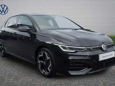 Used VW Golf VIII 150 HP (110 kW) 2025