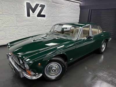 Used Jaguar XJ6 1972 Green Sedan