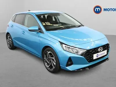 Used Hyundai i20 Premium 101 HP (74 kW) 2023 Turquoise Hatchback