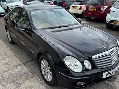 Mercedes E200