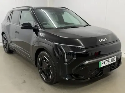 Used Kia EV3 GT-Line S 150 kW (204 HP) 2025 Black SUV
