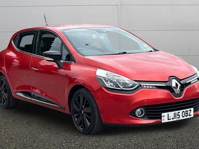 Used Renault Clio IV Dynamique 90 HP (66 kW) 2015 Red Hatchback