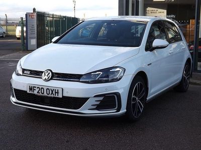 White Used 2020 VW Golf VII GTE Hatchback | £15,995 (Good price)