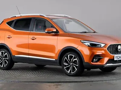 Used MG ZS Exclusive 111 HP (81 kW) 2024 Orange SUV