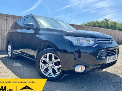 Used Mitsubishi Outlander P-HEV 2014 Estate