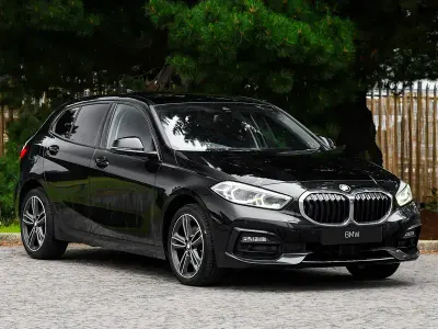 Used BMW 118 Sport Line 136 HP (100 kW) 2022 Black Hatchback