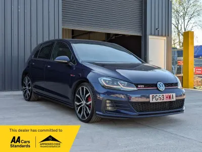 Używany VW Golf VII GTI 245 KM (180 kW) 2019 Niebieski Hatchback