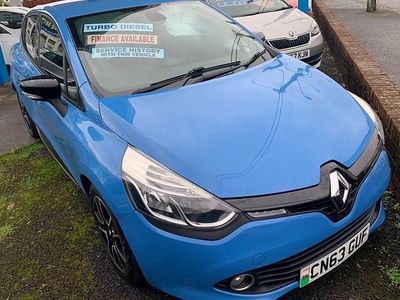 Blue Used 2013 Renault Clio IV Dynamique Hatchback | £4,995 (A bit pricey)
