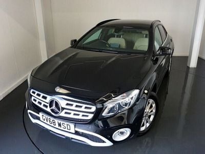 Mercedes GLA200
