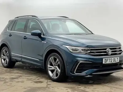 Usado VW Tiguan R-line Edition 150 HP (110 kW) 2023 Azul SUV