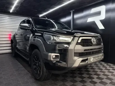 Used Toyota HiLux 201 HP (147 kW) 2021 Black Pickup
