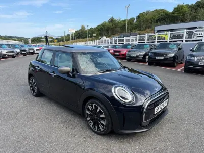 Used Mini Cooper Exclusive 2022 Blue/black Hatchback