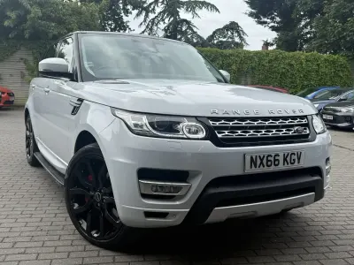 Used Land Rover Range Rover HSE 306 HP (225 kW) 2016 White SUV