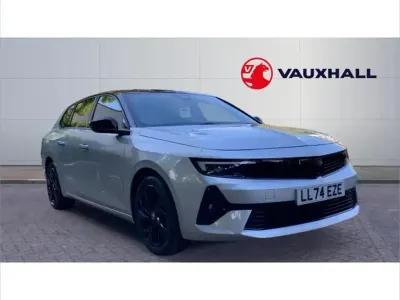 Usado Vauxhall Astra 130 CV (95 kW) 2024 Gris Familiar