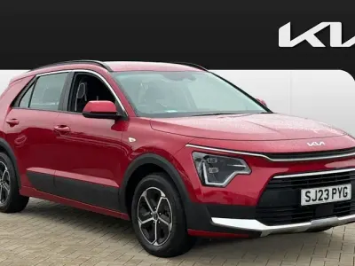 Used Kia Niro 141 HP (103 kW) 2023 Red SUV