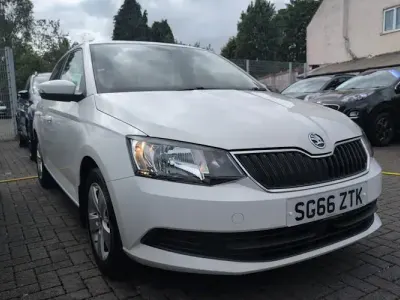 Usado Skoda Fabia SE 90 CV (66 kW) 2016 Utilitario