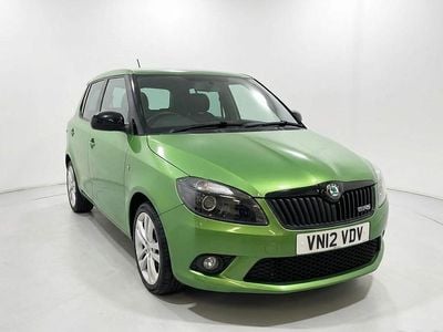 Begagnad Skoda Fabia vRS 180 HK (132 kW) 2012 Grön Halvkombi