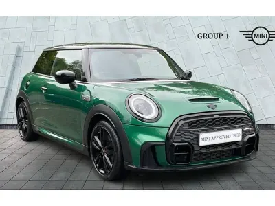 Used Mini Cooper S Comfort 192 HP (141 kW) 2022 British racing green Hatchback