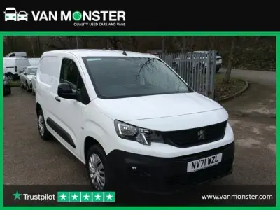Used Peugeot Partner Premium 2022 White MPV