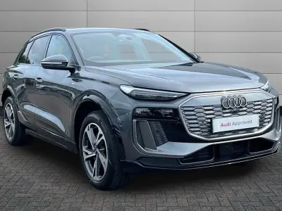 New Audi Q6 e-tron S-Line 183 kW (249 HP) 2026 Grey SUV