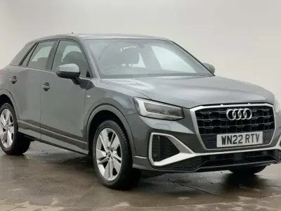 Second-hand Audi Q2 S-Line 2022 Gri SUV