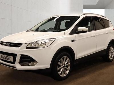 Used Ford Kuga Titanium 150 HP (110 kW) 2015 White SUV