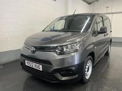Used Toyota Proace Active 120 HP (88 kW) 2022 Grey MPV