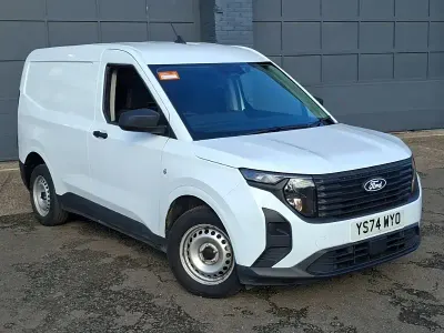 Used Ford Transit Courier 125 HP (91 kW) 2024 White Van