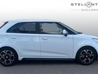 Used MG MG3 Exclusive 105 HP (77 kW) 2022 White Hatchback