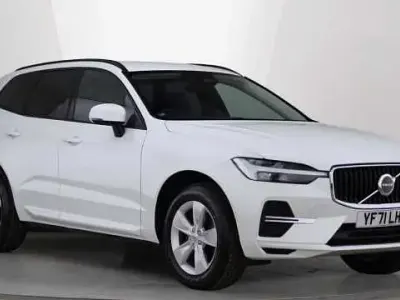 Second-hand Volvo XC60 Momentum 197 CP (144 kW) 2022 SUV