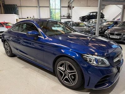 Begagnad Mercedes C220 AMG Line Premium 194 HK (142 kW) 2018 Blå Sportkupé