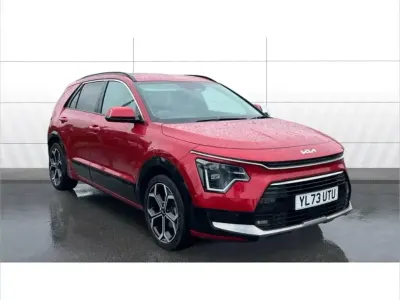 Used Kia Niro 139 HP (102 kW) 2024 Red SUV