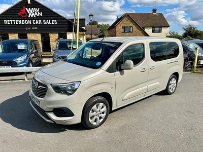 Used Vauxhall Combo S 130 HP (95 kW) 2020 Grey MPV