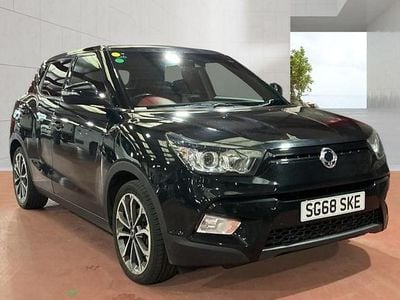 Used Ssangyong (KGM) Tivoli 115 HP (84 kW) 2018 Black SUV