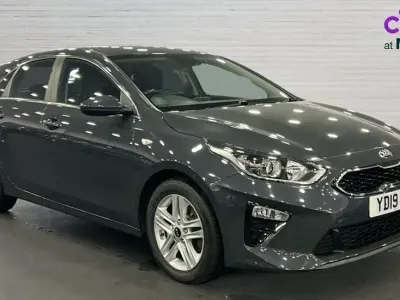 Used Kia Ceed 118 HP (86 kW) 2019 Grey Hatchback