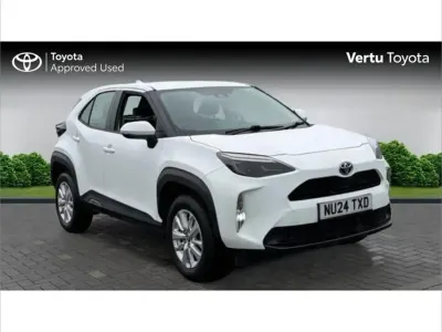 Used Toyota Yaris Cross 113 HP (83 kW) 2024 White SUV