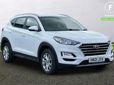 Used Hyundai Tucson SE 116 HP (85 kW) 2020 White SUV