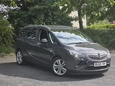 Used Vauxhall Zafira SRi 170 HP (125 kW) 2015 Grey MPV