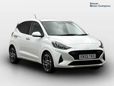 Used Hyundai i10 Premium 79 HP (58 kW) 2025 White Hatchback