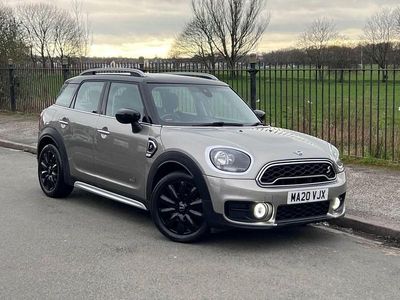Usado Mini Cooper S Classic 192 HP (141 kW) 2020 Prateado Citadino