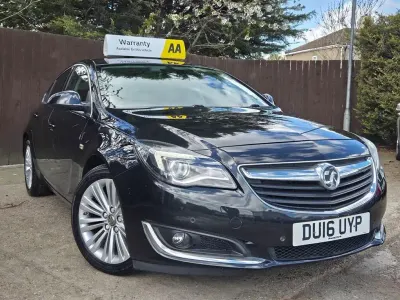 Used Vauxhall Insignia 170 HP (125 kW) 2016 Black Hatchback