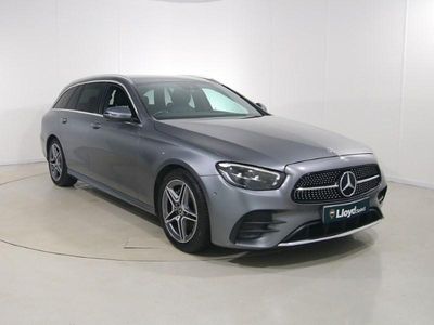 Begagnad Mercedes E220 AMG line 194 HK (142 kW) 2021 Grå Kombi